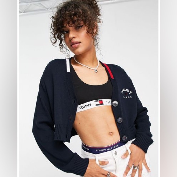 NWT TOMMY JEANS Logo Cropped Oversized Cardigan in Navy - Picture 1 of 5
